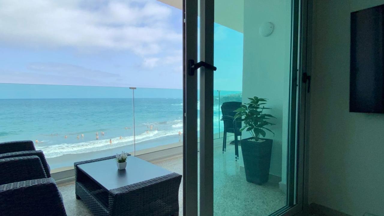 Hermoso Edificio Frente Al Mar Con Gran Terraza Y Hermosas Vistas Лас-Пальмас-де-Гран-Канария Экстерьер фото